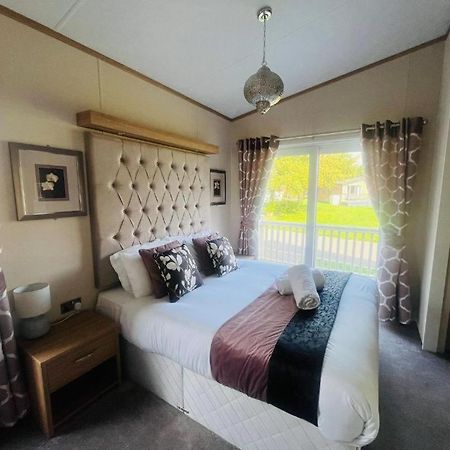Rosie'S Rest With Hot Tub Villa Barmby on the Moor ภายนอก รูปภาพ